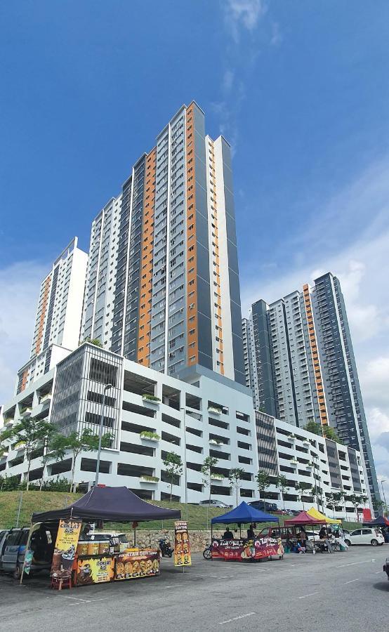 La Suite@Alanis Residence Sepang Exterior foto